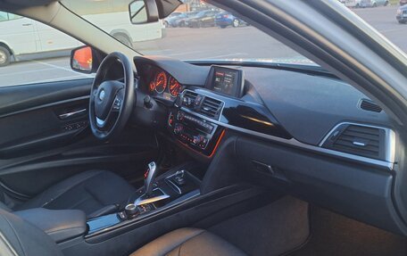 BMW 3 серия, 2017 год, 1 750 000 рублей, 11 фотография