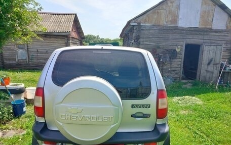 Chevrolet Niva I рестайлинг, 2004 год, 350 000 рублей, 7 фотография
