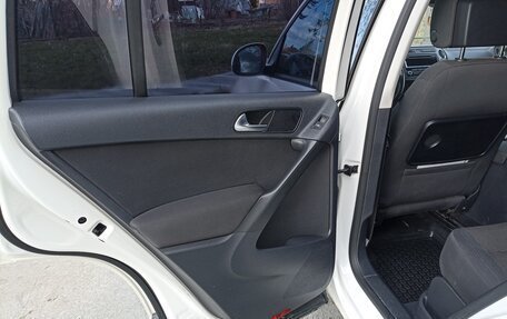 Volkswagen Tiguan I, 2011 год, 1 000 000 рублей, 9 фотография