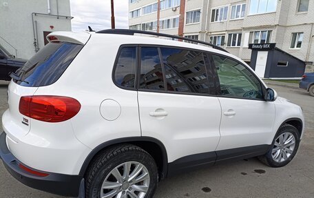 Volkswagen Tiguan I, 2011 год, 1 000 000 рублей, 5 фотография