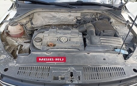 Volkswagen Tiguan I, 2011 год, 1 000 000 рублей, 11 фотография