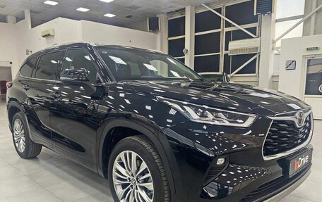 Toyota Highlander, 2024 год, 6 299 000 рублей, 3 фотография