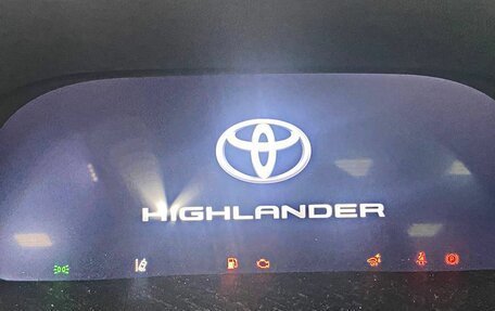 Toyota Highlander, 2024 год, 6 299 000 рублей, 16 фотография
