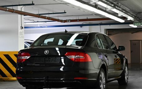 Skoda Superb III рестайлинг, 2013 год, 1 095 000 рублей, 4 фотография