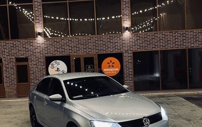 Volkswagen Jetta VI, 2013 год, 990 000 рублей, 1 фотография