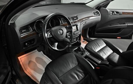 Skoda Superb III рестайлинг, 2013 год, 1 095 000 рублей, 8 фотография