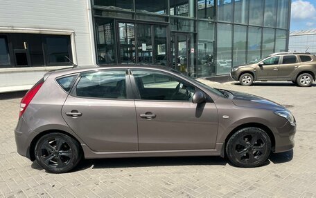 Hyundai i30 I, 2011 год, 710 000 рублей, 4 фотография