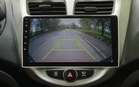 Hyundai Solaris II рестайлинг, 2014 год, 1 050 000 рублей, 4 фотография