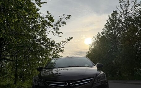 Hyundai Solaris II рестайлинг, 2014 год, 1 050 000 рублей, 13 фотография