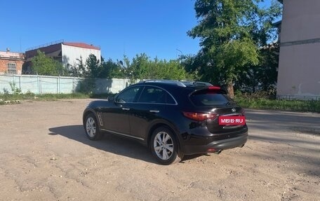 Infiniti QX70, 2017 год, 3 600 000 рублей, 7 фотография