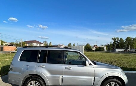 Mitsubishi Pajero IV, 2015 год, 2 100 000 рублей, 3 фотография