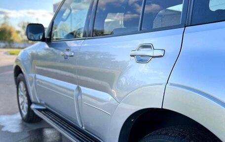 Mitsubishi Pajero IV, 2015 год, 2 100 000 рублей, 12 фотография
