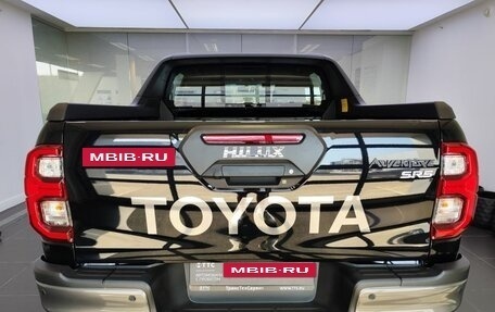 Toyota Hilux VIII, 2024 год, 6 930 000 рублей, 7 фотография