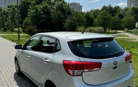KIA Rio III рестайлинг, 2015 год, 970 000 рублей, 3 фотография