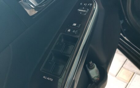 Toyota Camry, 2015 год, 1 900 000 рублей, 4 фотография