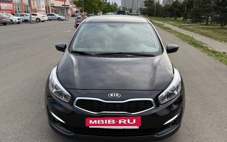 KIA cee'd III, 2016 год, 1 400 000 рублей, 2 фотография