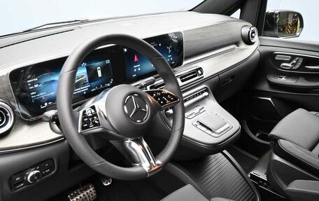 Mercedes-Benz V-Класс, 2024 год, 14 300 000 рублей, 8 фотография