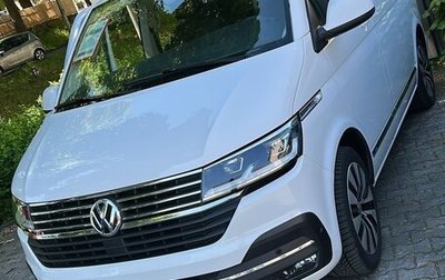Volkswagen Multivan T6 рестайлинг, 2021 год, 4 750 000 рублей, 1 фотография