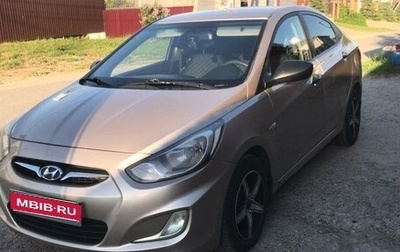 Hyundai Solaris II рестайлинг, 2013 год, 900 000 рублей, 1 фотография