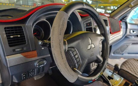 Mitsubishi Pajero IV, 2008 год, 1 800 000 рублей, 6 фотография