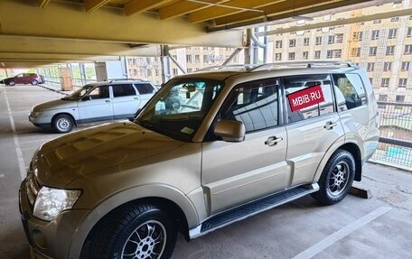 Mitsubishi Pajero IV, 2008 год, 1 800 000 рублей, 10 фотография