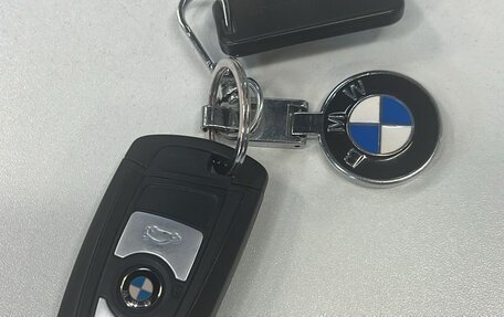BMW 3 серия, 2017 год, 1 870 000 рублей, 13 фотография
