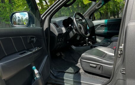Toyota Hilux VII, 2014 год, 3 999 999 рублей, 11 фотография