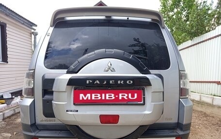 Mitsubishi Pajero IV, 2008 год, 1 800 000 рублей, 6 фотография