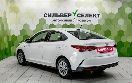 Hyundai Solaris II рестайлинг, 2021 год, 1 650 000 рублей, 6 фотография