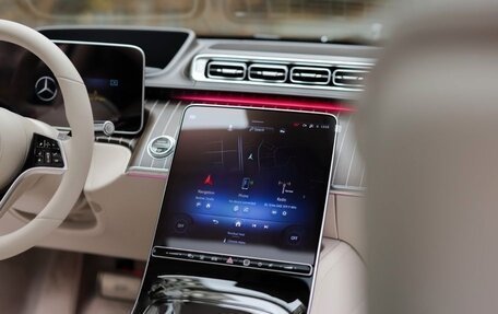 Mercedes-Benz Maybach S-Класс, 2025 год, 35 000 000 рублей, 16 фотография