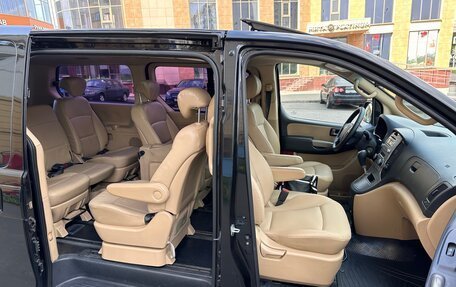 Hyundai Grand Starex Grand Starex I рестайлинг 2, 2010 год, 1 700 000 рублей, 17 фотография