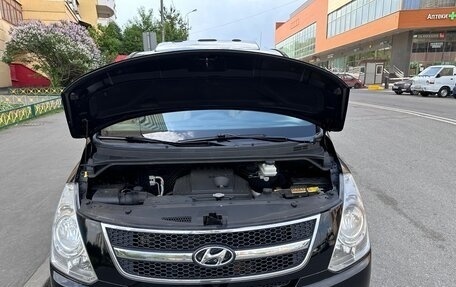 Hyundai Grand Starex Grand Starex I рестайлинг 2, 2010 год, 1 700 000 рублей, 30 фотография
