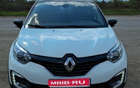 Renault Kaptur I рестайлинг, 2017 год, 1 650 000 рублей, 1 фотография