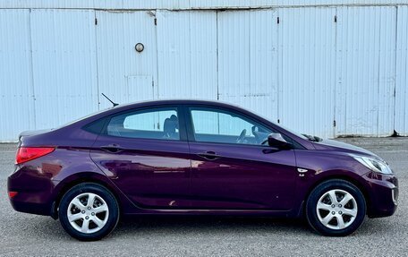 Hyundai Solaris II рестайлинг, 2011 год, 1 300 000 рублей, 5 фотография