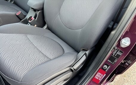 Hyundai Solaris II рестайлинг, 2011 год, 1 300 000 рублей, 20 фотография