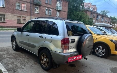 Toyota RAV4, 2002 год, 495 000 рублей, 4 фотография