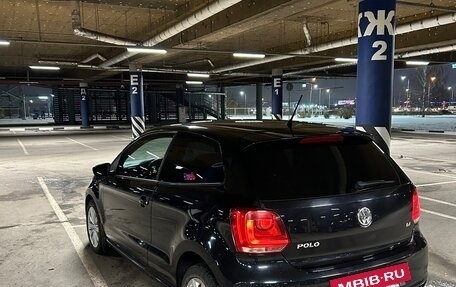 Volkswagen Polo VI (EU Market), 2010 год, 670 000 рублей, 3 фотография