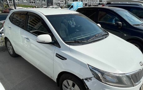KIA Rio III рестайлинг, 2013 год, 700 000 рублей, 2 фотография