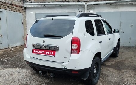Renault Duster I рестайлинг, 2014 год, 900 000 рублей, 4 фотография