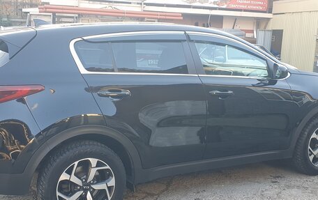 KIA Sportage IV рестайлинг, 2020 год, 2 300 000 рублей, 5 фотография