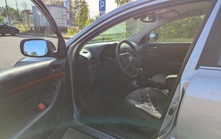 Toyota Avensis III рестайлинг, 2008 год, 750 000 рублей, 6 фотография