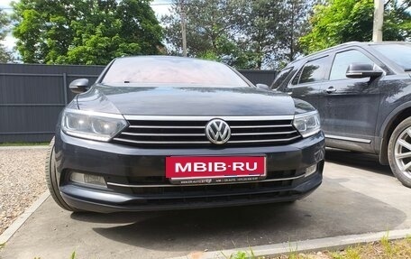 Volkswagen Passat B8 рестайлинг, 2018 год, 2 290 000 рублей, 2 фотография