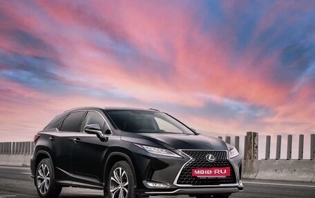 Lexus RX IV рестайлинг, 2022 год, 6 200 000 рублей, 11 фотография