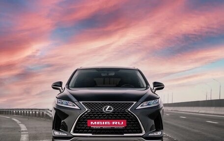 Lexus RX IV рестайлинг, 2022 год, 6 200 000 рублей, 12 фотография