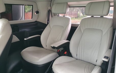 Hyundai Grand Starex Grand Starex I рестайлинг 2, 2018 год, 3 800 000 рублей, 3 фотография