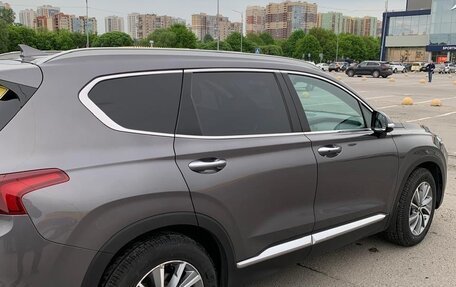 Hyundai Santa Fe IV, 2019 год, 2 500 000 рублей, 4 фотография