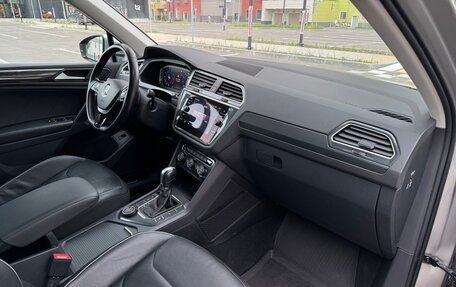 Volkswagen Tiguan II, 2019 год, 3 150 000 рублей, 10 фотография