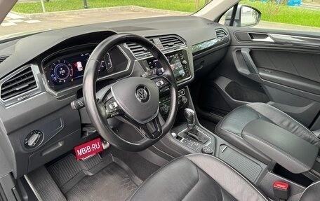 Volkswagen Tiguan II, 2019 год, 3 150 000 рублей, 8 фотография