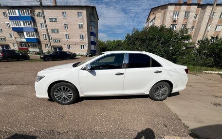 Toyota Camry, 2014 год, 1 900 000 рублей, 4 фотография