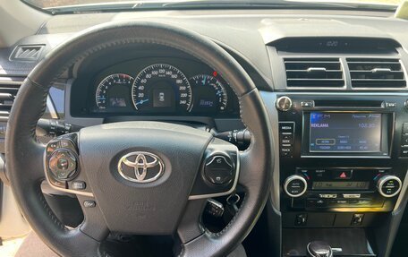 Toyota Camry, 2014 год, 1 900 000 рублей, 12 фотография